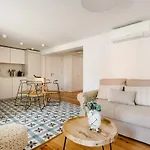 Principe Real Hideaway By Praca Das Flores By Nestatlisbon Διαμέρισμα
