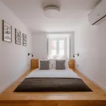 Principe Real Hideaway By Praca Flores By Nestatlisbon