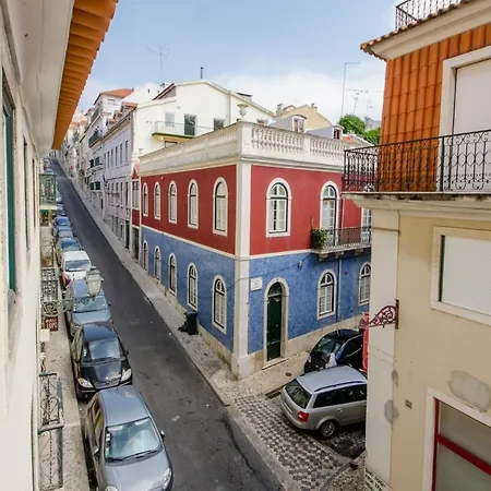 Apartment Hidden Gem In Principe Real Lisbon