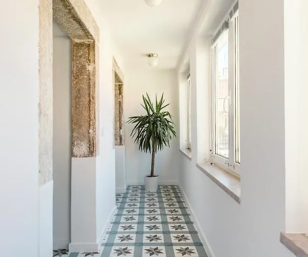 Principe Real Hideaway By Praca Das Flores Lisbon